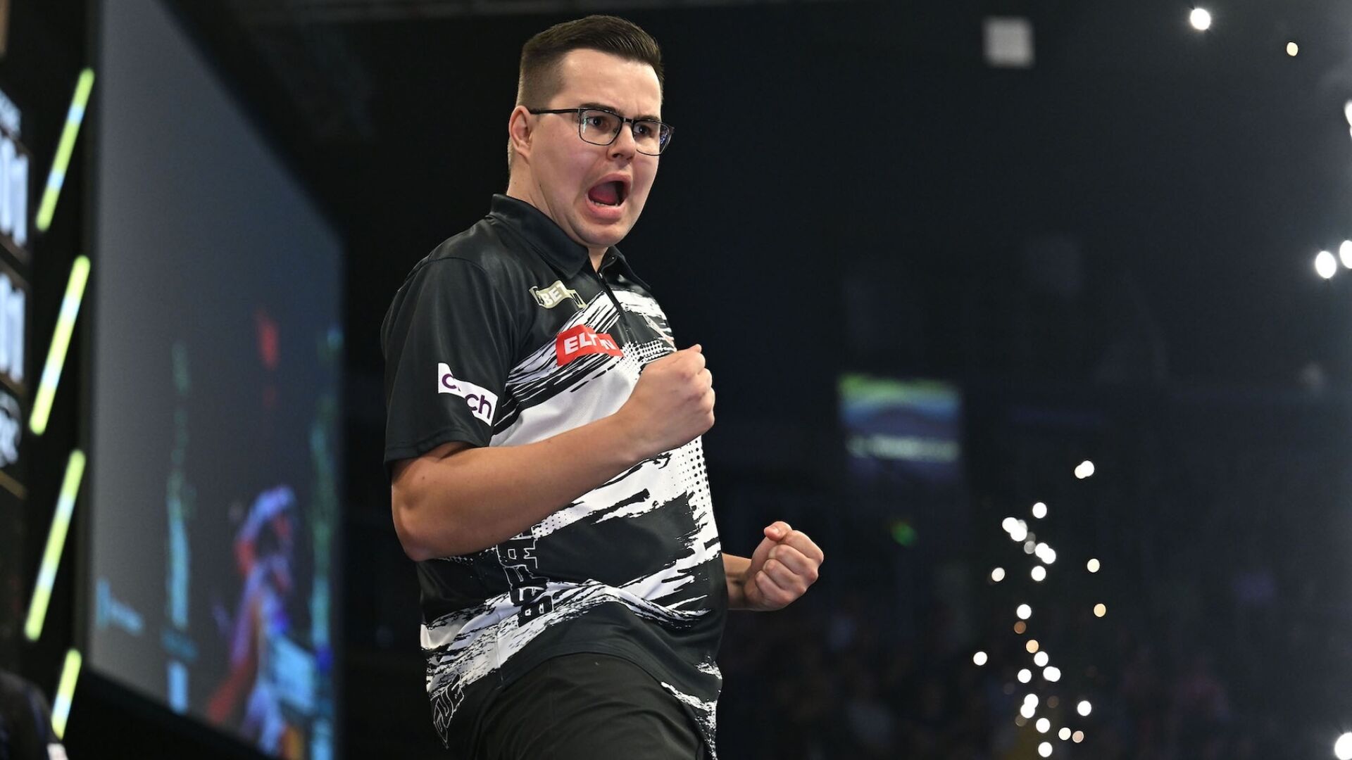 26/2/26: Gerwyn Price vs Gian van Veen in the Semi Final match during night 4 of the BetMGM Premier League in Belfast. Picture: Michael Cooper/PDC